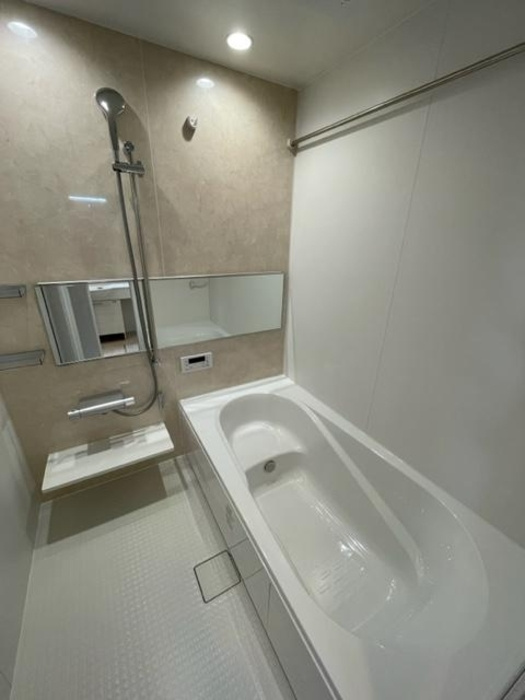 Ｄ－ｒｏｏｍ舟入南の浴室|浴室