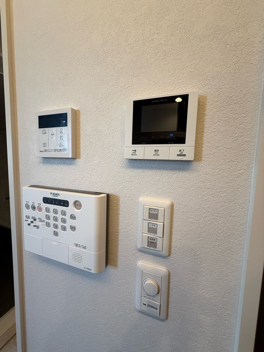 ＣＡＳＡニックスⅣのセキュリティ|ALSOKホームセキュリティ・モニター付きインターホン・給湯リモコン