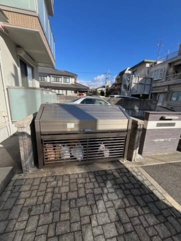 セレーノ舟入の駐車場|ゴミステーション