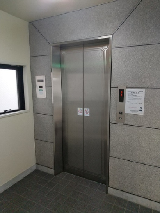 ベルメゾン新見のその他共用部分|エレベーター
