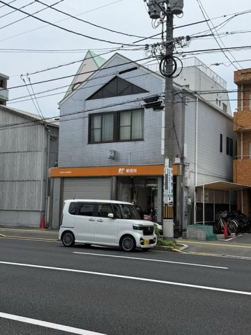 ルミエ西川口の駐車場|広島舟入川口郵便局 ２９４ｍ
