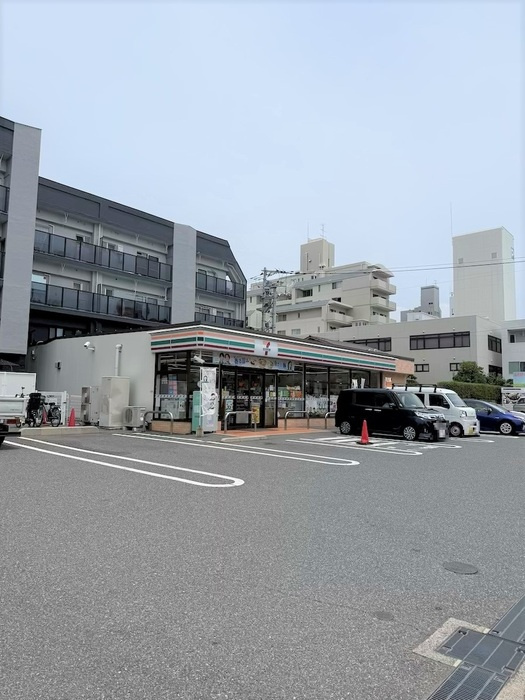 ルミエ西川口の展望|セブンイレブン広島西川口町店 ２１０ｍ