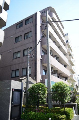 コーポ下北沢の外観