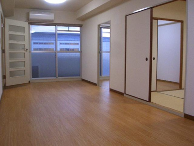 【居間・リビング】 | 第三星栄ハイツ