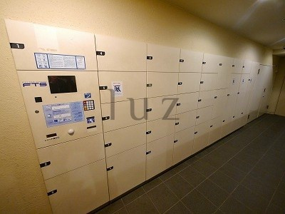 プラウド横浜鶴見市場のその他共用部分|不在でも安心の宅配ボックス！