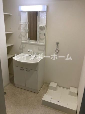 LEO六拾弐番館の洗面所