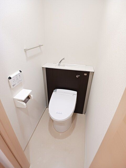 トレスオハス　稲葉荘のトイレ