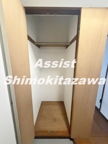 シェ・モア梅丘の収納