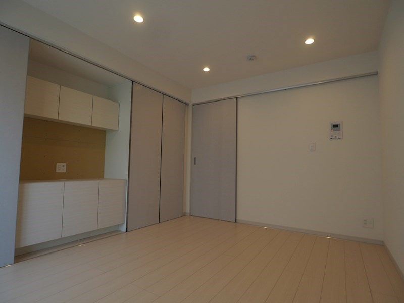 署名付きのお部屋です。