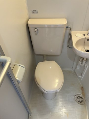 アーバンプレイス中野新橋のトイレ|別号室の参考写真です