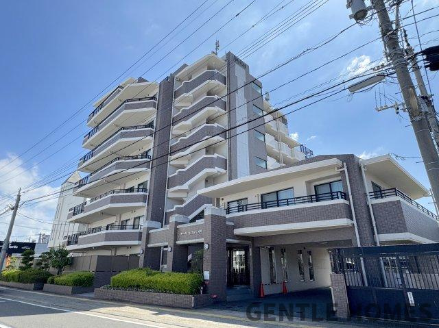 アーバンパレス室見河畔の外観