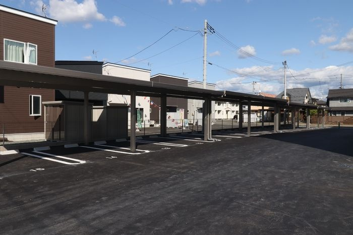 ワケアの駐車場