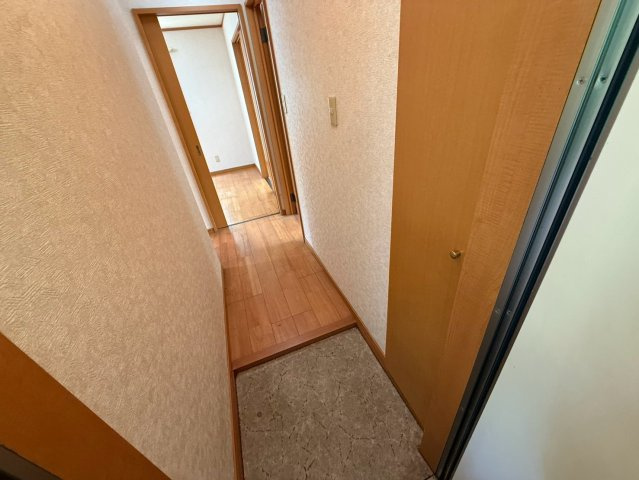 グリーンヒルズSTの玄関