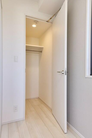 【収納】 | ※写真は同タイプ住戸です。