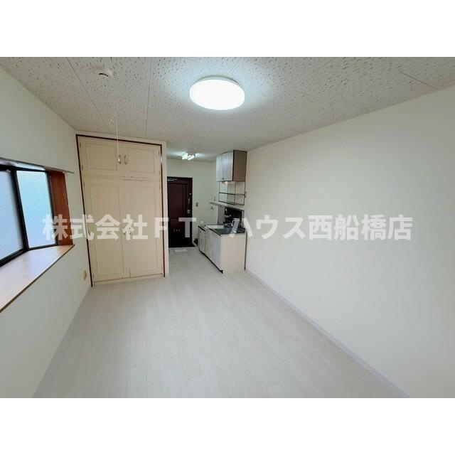 グロリアマンションの寝室