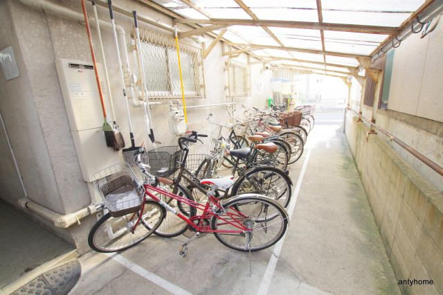 三恵ガーデンハイツ　仲介手数料無料の駐車場