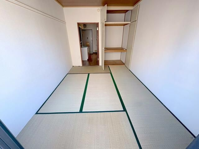 三和ハイツの寝室