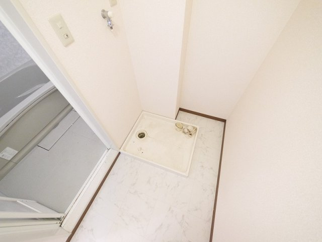 エクセルコート奈良南の設備|嬉しい室内洗濯機置き場があります。