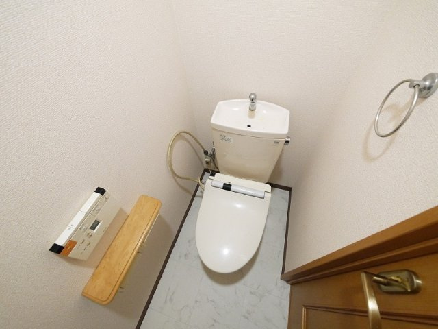 エクセルコート奈良南のトイレ|ゆったりとした空間のトイレです