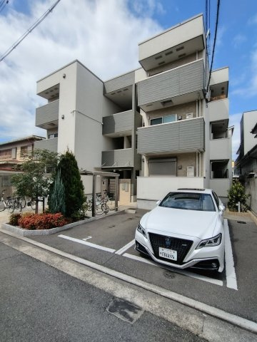 堺市堺区香ヶ丘町２丁の一棟アパートの外観
