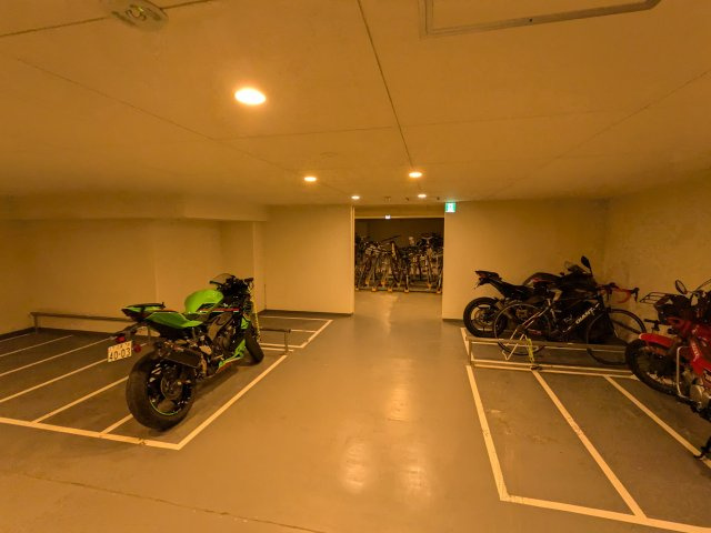 ケーディーエックスレジデンス豊洲の駐車場|駐車場完備です