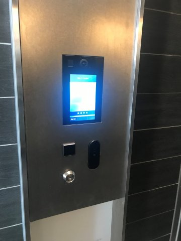 プラウドフラット虎ノ門のエントランス|オートロック