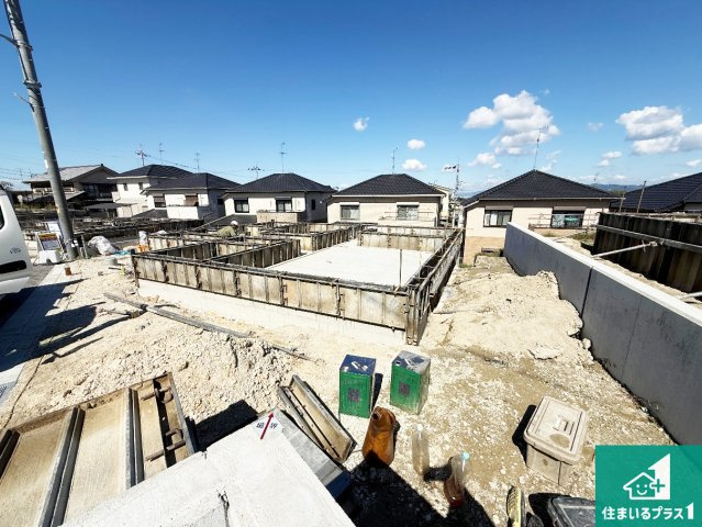 富田林市梅の里　新築一戸建ての外観|現在の進捗状況です！順調に作業進行中、完成が待ち遠しいです！詳細の間取り等、お気軽にお問い合わせください！