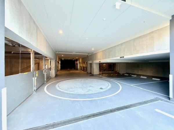 Ｂｒｉｌｌｉａ　ｉｓｔ　池尻大橋の駐車場|駐車場に車を止められます