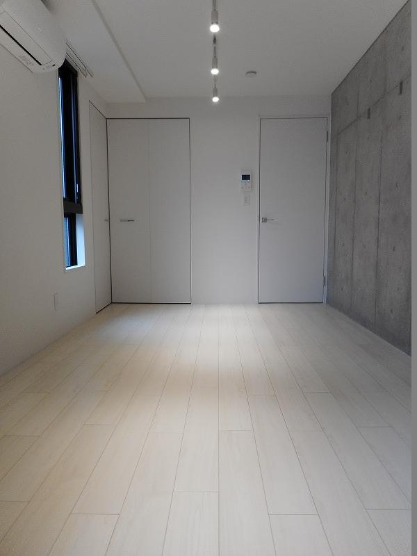 LAPiS COURT YOTSUYA