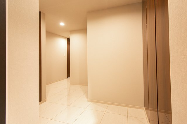 ミレアコート銀座プレミアの玄関|※写真は同タイプ住戸です。