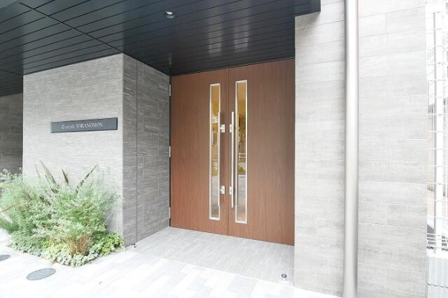 セジョリ虎ノ門の外観|建物入り口