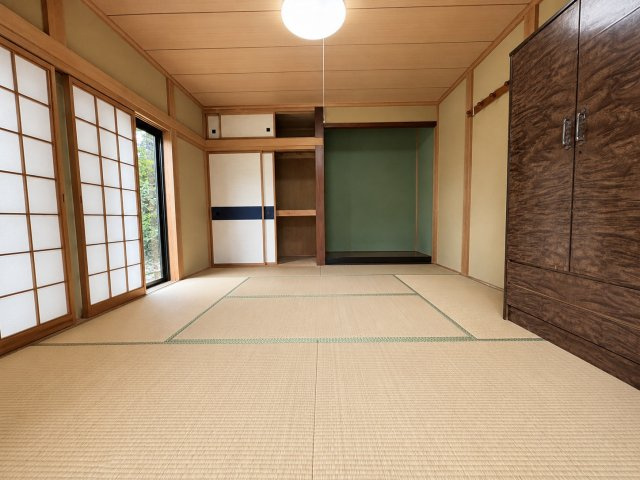 山武郡横芝光町木戸　中古戸建の和室|※画像の一部はAIを用いて加工・編集しています。実際の状況と異なる場合がありますので、ご了承下さい。