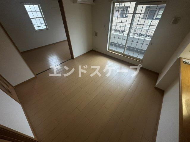メゾン・デュ・ソレイユⅢの周辺|セブンイレブン貝沢町店まで450m
高崎、前橋のお部屋探しはエンドスケープまで！お客様の理想お聞かせ下さい♪