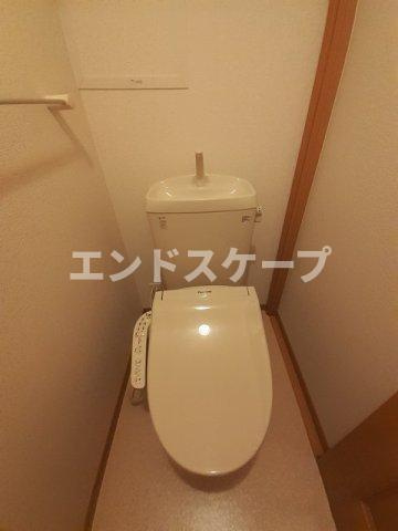メゾン・デュ・ソレイユⅢのトイレ|高崎、前橋のお部屋探しはエンドスケープまで！お客様の理想お聞かせ下さい♪