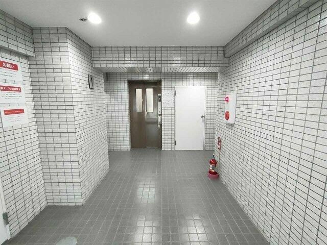 シティクレスト船橋のロビー