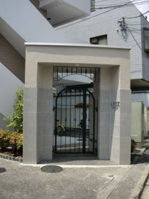 【エントランス】 | APEX赤門町