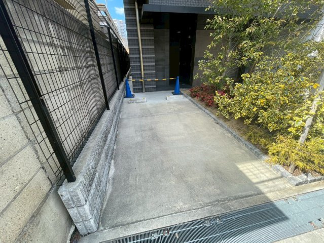 SPコート大阪城東の駐車場