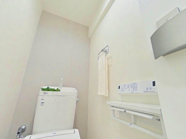 シェトア塚口第一のトイレ|温水洗浄便座付