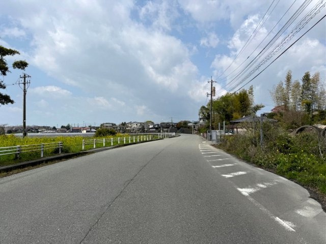 宇城市松橋町豊福の売地の前面道路含む現地写真|南側道路