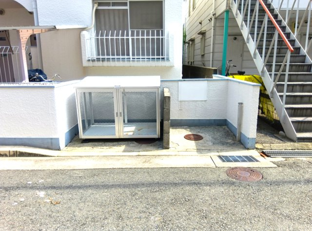 メゾンローズ塚口のその他共用部分|ゴミステーション