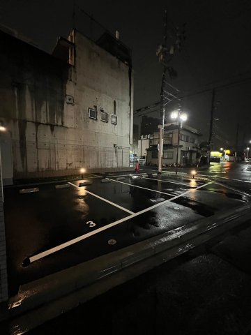 エスリード泉プレステージ　名古屋市賃貸　仲介手数料無料の駐車場