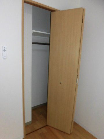 大阪市中央区博労町１丁目の賃貸マンションの収納