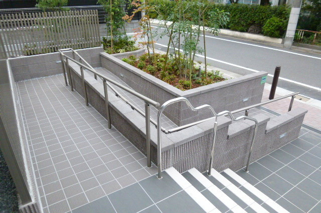 （シニア限定）ビアンテラスのその他共用部分|カートもらくらくスロープ