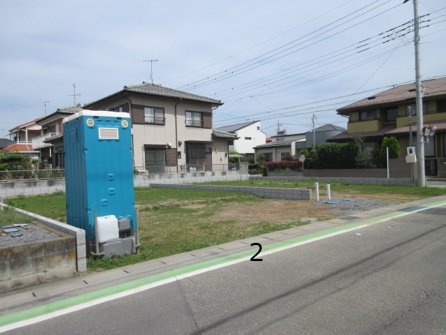 【仲介手数料無料】新築戸建　熊谷市別府2-212-1（全2棟）の前面道路含む現地写真