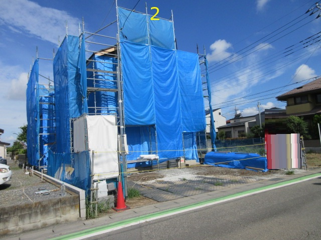 【仲介手数料無料】新築戸建　熊谷市別府2-212-1（全2棟）の前面道路含む現地写真