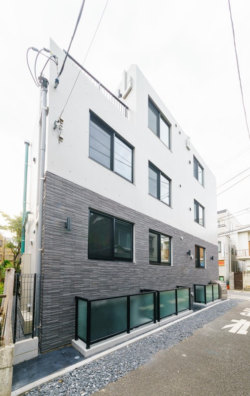 CLASSY　nakanosakaueの外観
