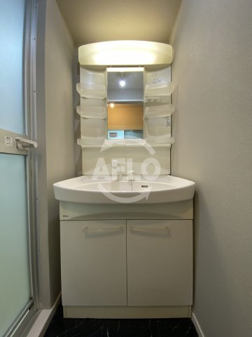 ナオシス長柄東の独立洗面台|ナオシス長柄東　洗面台