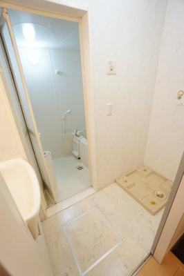 【洗面所】 | シャルドネ　Ｂ | ※同物件、同タイプのお部屋です