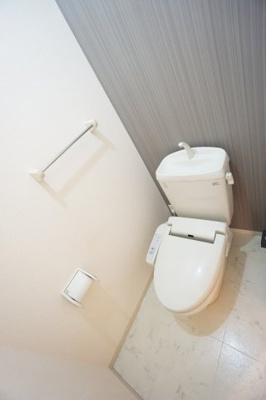 【トイレ】 | シャルドネ　Ｂ | ※同物件・同タイプの写真です