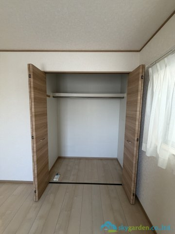 伊勢原市小稲葉　中古戸建の収納